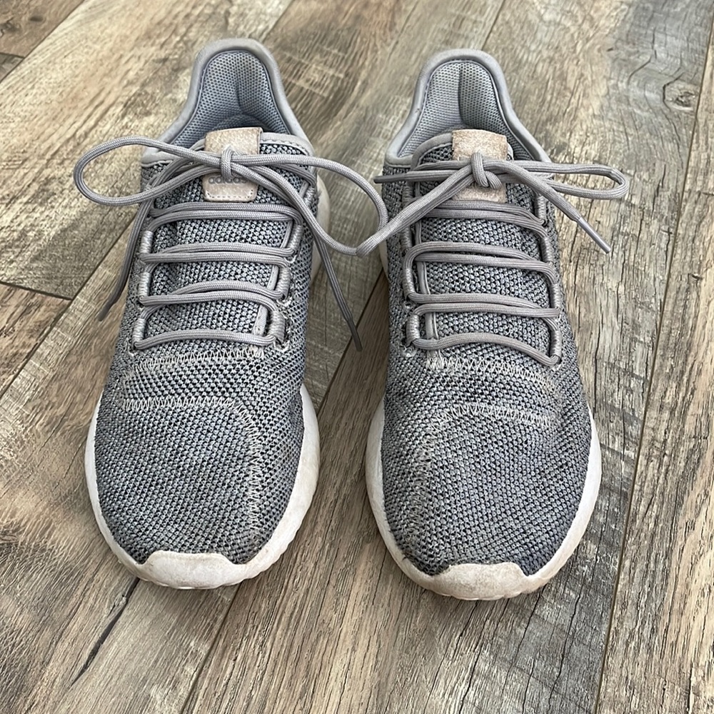 Women’s adidas tennis shoes